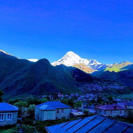 Lia Khaikashvili Guest House Kazbegi Εξωτερικό φωτογραφία