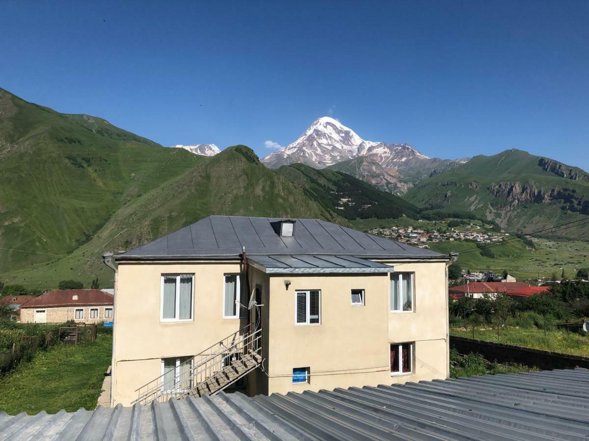 Lia Khaikashvili Guest House Kazbegi Εξωτερικό φωτογραφία