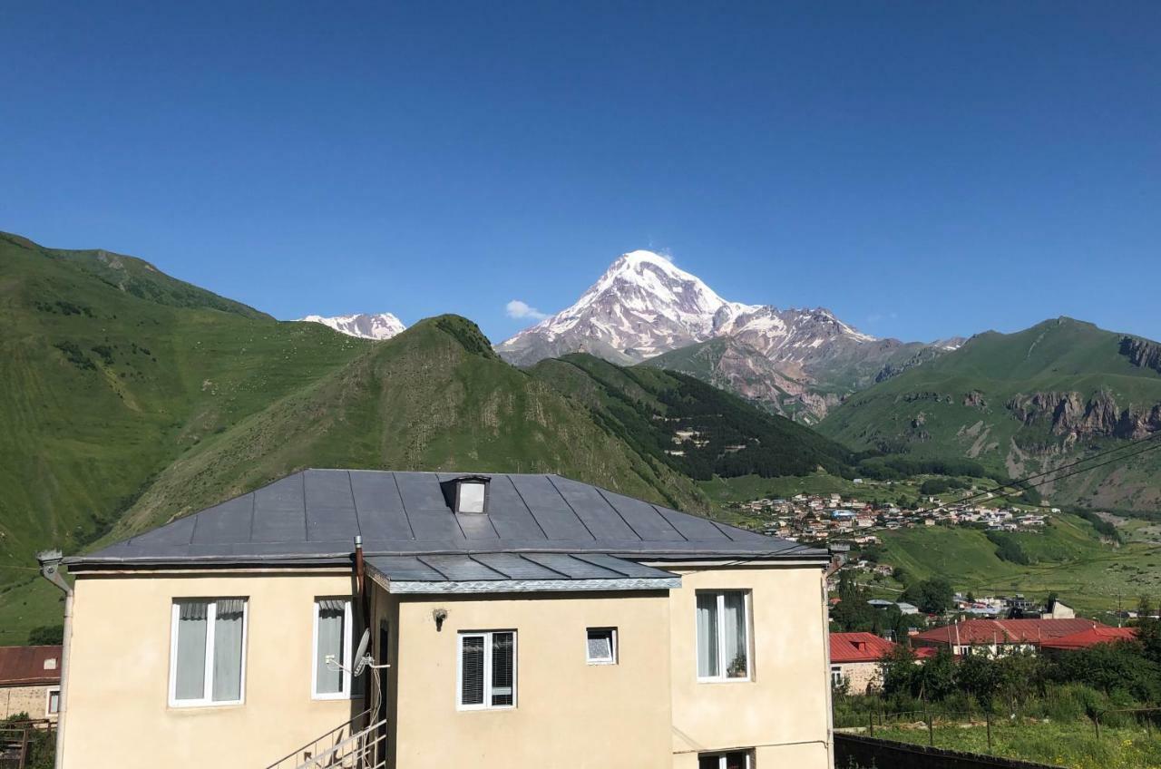 Lia Khaikashvili Guest House Kazbegi Εξωτερικό φωτογραφία
