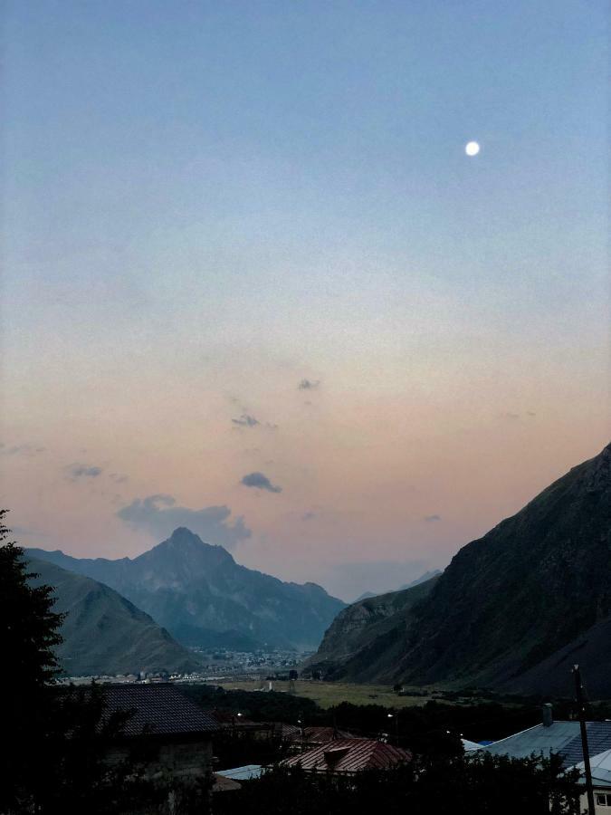 Lia Khaikashvili Guest House Kazbegi Εξωτερικό φωτογραφία