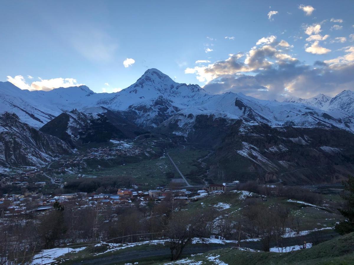 Lia Khaikashvili Guest House Kazbegi Εξωτερικό φωτογραφία