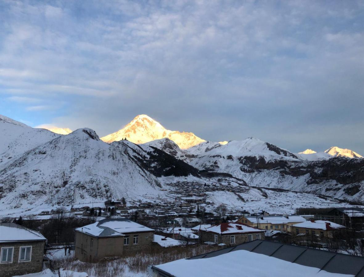 Lia Khaikashvili Guest House Kazbegi Εξωτερικό φωτογραφία